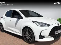 Used Toyota Yaris Sport 116 HP (85 kW) 2023 White Hatchback