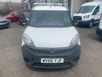 Used Fiat Doblò 105 HP (77 kW) 2016 White MPV