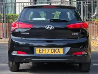 Used Hyundai i20 SE 84 HP (61 kW) 2017 Black Hatchback