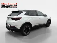 Used Vauxhall Grandland X Design Edition 130 HP (95 kW) 2019 White SUV