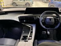 Usado Peugeot e-3008 GT 152 kW (207 CV) 2025 Gris SUV