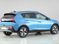 Używany Hyundai Bayon Premium 101 KM (74 kW) 2023 Niebieski SUV