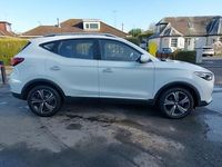 Usado MG ZS Excite 111 CV (81 kW) 2024 Blanco SUV