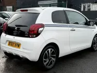 Used Peugeot 108 Collection 82 HP (60 kW) 2018 White Hatchback