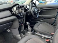 Used Mini Cooper Hatch 134 HP (98 kW) 2017 Blue Hatchback