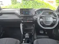 Used Peugeot e-2008 Active+ 100 kW (136 HP) 2023 Orange SUV
