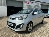 Used Kia Picanto Air 68 HP (50 kW) 2013 Silver Hatchback