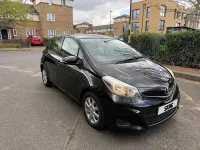 Used Toyota Yaris Multidrive S 101 HP (74 kW) 2013 Black Hatchback