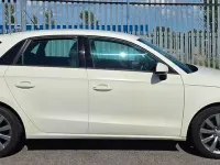 Used Audi A1 Sportback Sport 122 HP (89 kW) 2012 White Hatchback