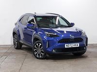 Used Toyota Yaris Hybrid Design 116 HP (85 kW) 2022 Blue Estate