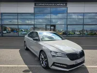 Usado Skoda Superb SportlinePlus 2021 Gris Utilitario