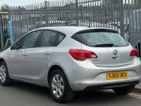 Used Vauxhall Astra Design Edition 136 HP (100 kW) 2015 Silver Hatchback