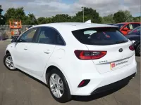 Used Kia Ceed 117 HP (86 kW) 2019 White Hatchback