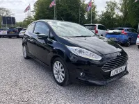 Used Ford Fiesta Titanium 125 HP (91 kW) 2016 Black Hatchback