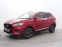 Usado MG ZS Exclusive 106 CV (77 kW) 2023 Rojo SUV