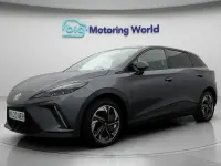 Usado MG MG4 EV Trophy 150 kW (204 HP) 2025 Citadino