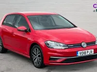 Used VW Golf VII SE 130 HP (95 kW) 2018 Tornado red