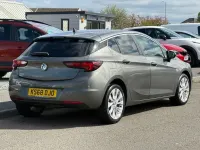 Second-hand Vauxhall Astra 150 CP (110 kW) 2018 Gri Hatchback