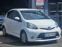 Used Toyota Aygo 68 HP (50 kW) 2013 White Hatchback