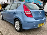 Used Hyundai i30 Comfort 113 HP (83 kW) 2011 Blue Hatchback