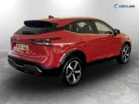 Used Nissan Qashqai N-Connecta 140 HP (102 kW) 2024 Red SUV