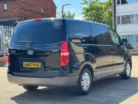 Usado Hyundai I800 SE 2018 Preto Monovolume