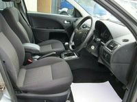 Używany Ford Mondeo 2004 Hatchback
