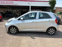 Used Kia Picanto 84 HP (61 kW) 2015 Silver Hatchback