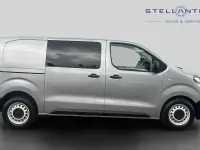 Begagnad Citroën Dispatch 175 HK (128 kW) 2024 Grå Minibuss