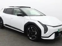 Used Kia EV4 GT-Line S 150 kW (204 HP) 2026 White Hatchback