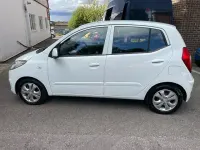 Used Hyundai i10 Active 86 HP (63 kW) 2012 White Hatchback