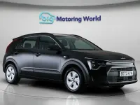Używany Kia Niro 141 KM (103 kW) 2023 Czarny SUV