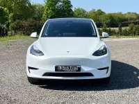 Używany Tesla Model Y RWD 219 kW (299 KM) 2024 Biały SUV