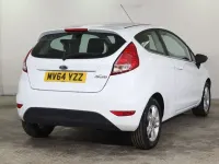 Used Ford Fiesta Zetec 82 HP (60 kW) 2014 White Hatchback