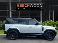 Used Land Rover Defender HSE Dynamic 300 HP (220 kW) 2021 Silver SUV