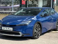 Used Toyota Prius 223 HP (164 kW) 2025 Blue Hatchback
