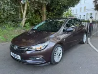 Used Vauxhall Astra Elite 150 HP (110 kW) 2016 Brown Hatchback