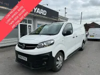 Used Vauxhall Vivaro 100 HP (73 kW) 2019 White MPV