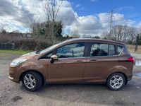 Used Ford B-MAX Zetec 2013 Gold MPV
