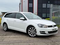 Begagnad VW Golf VII GT 2015 Vit Kombi