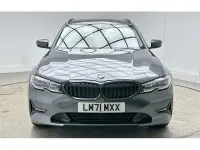 Usado BMW 320e Performance 2021 Gris Familiar