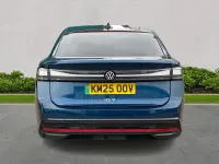 Second-hand VW ID.7 Pro 210 kW (286 CP) 2025 Albastru Hatchback