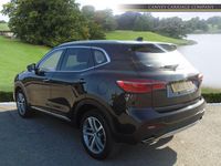 Usado MG HS Excite 162 CV (119 kW) 2022 Negro SUV