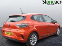 Used Renault Clio Evolution 143 HP (105 kW) 2025 Hatchback