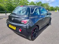 Begagnad Vauxhall Adam Glam 2013 Svart Halvkombi