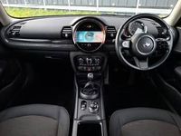 Used Mini Cooper Clubman Classic 136 HP (100 kW) 2022 White Estate