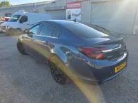 Used Vauxhall Insignia SRi 140 HP (102 kW) 2015 Blue Hatchback