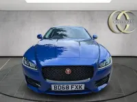 Second-hand Jaguar XF R-Sport 241 CP (177 kW) 2018 Albastru Berlinǎ