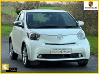 Used Toyota iQ 2010 White Hatchback