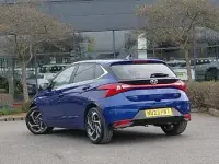 Used Hyundai i20 Premium 100 HP (73 kW) 2023 Blue Hatchback